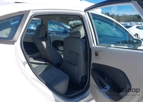 2011 Ford Fiesta Se z USA, uszkodzony, nr VIN 3FADP4BJ1BM118509